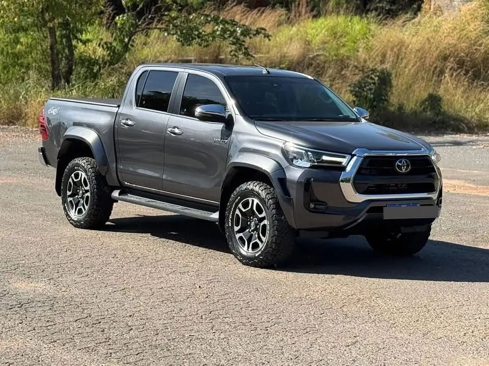 Hilux SRX Plus 4x4 2024