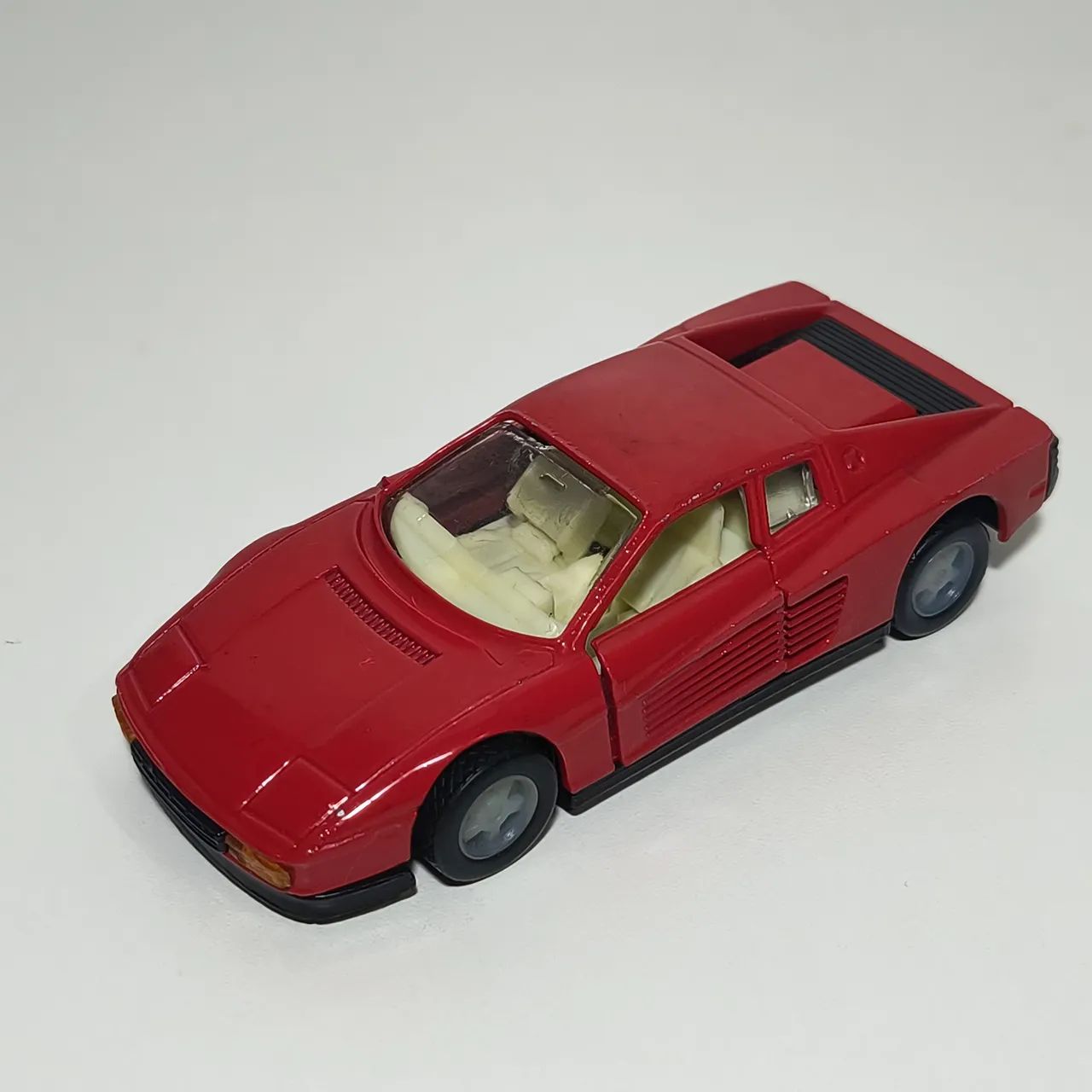 Clássica Ferrari Testarossa