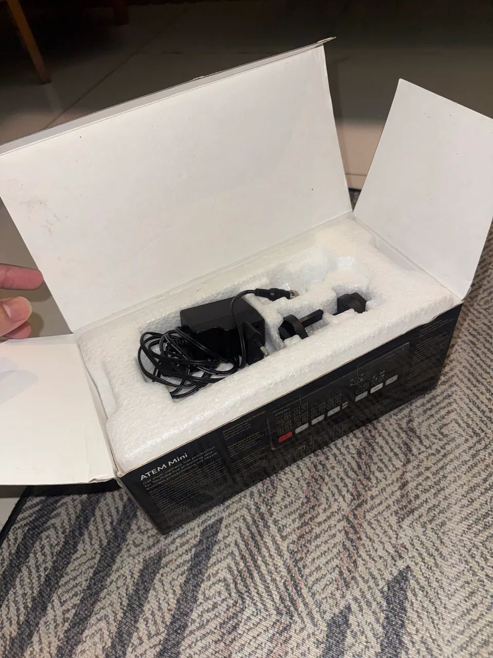 blackmagic desing atem mini  - Foto 2