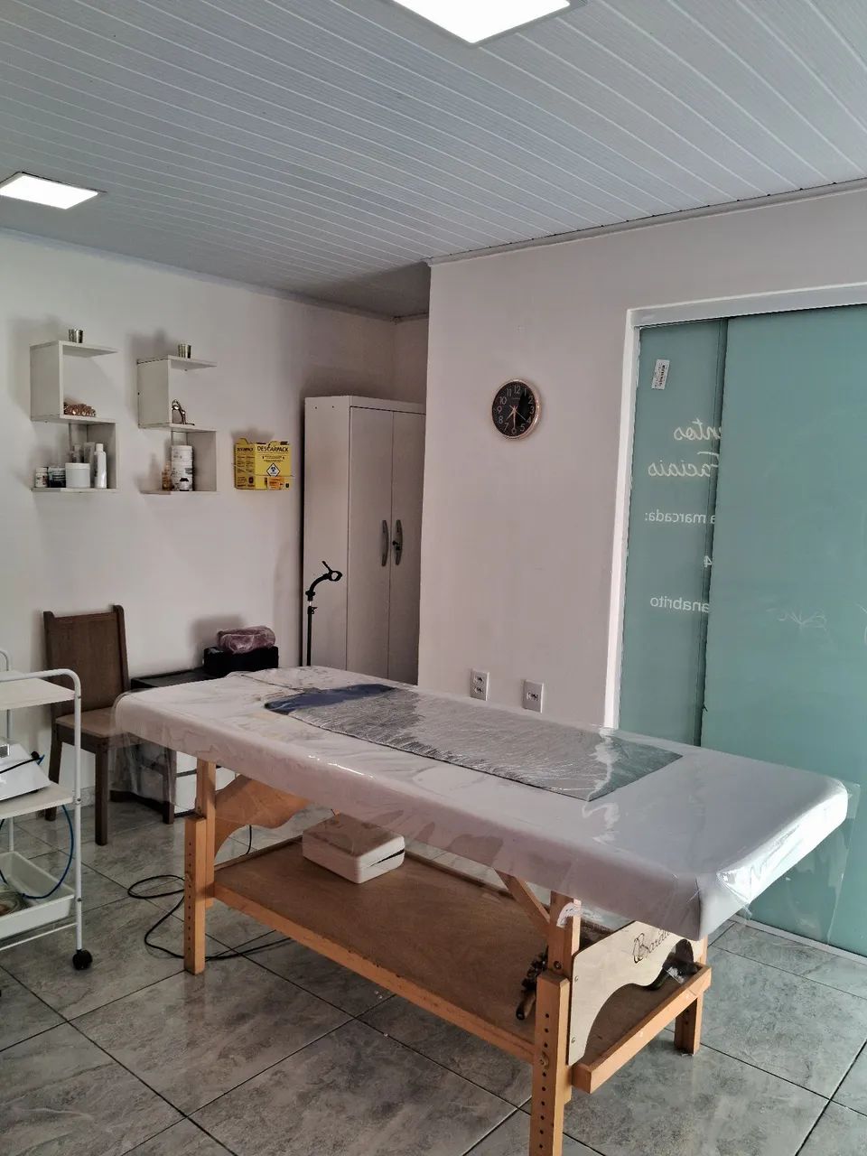 Loco espaço para profissionais da área da beleza - Foto 3