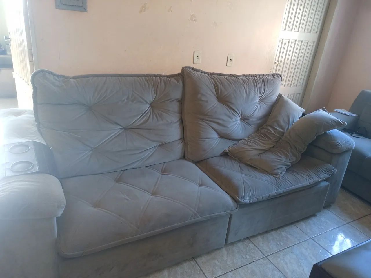 sopfa semi novo.Telfone pra contato * - Foto 4