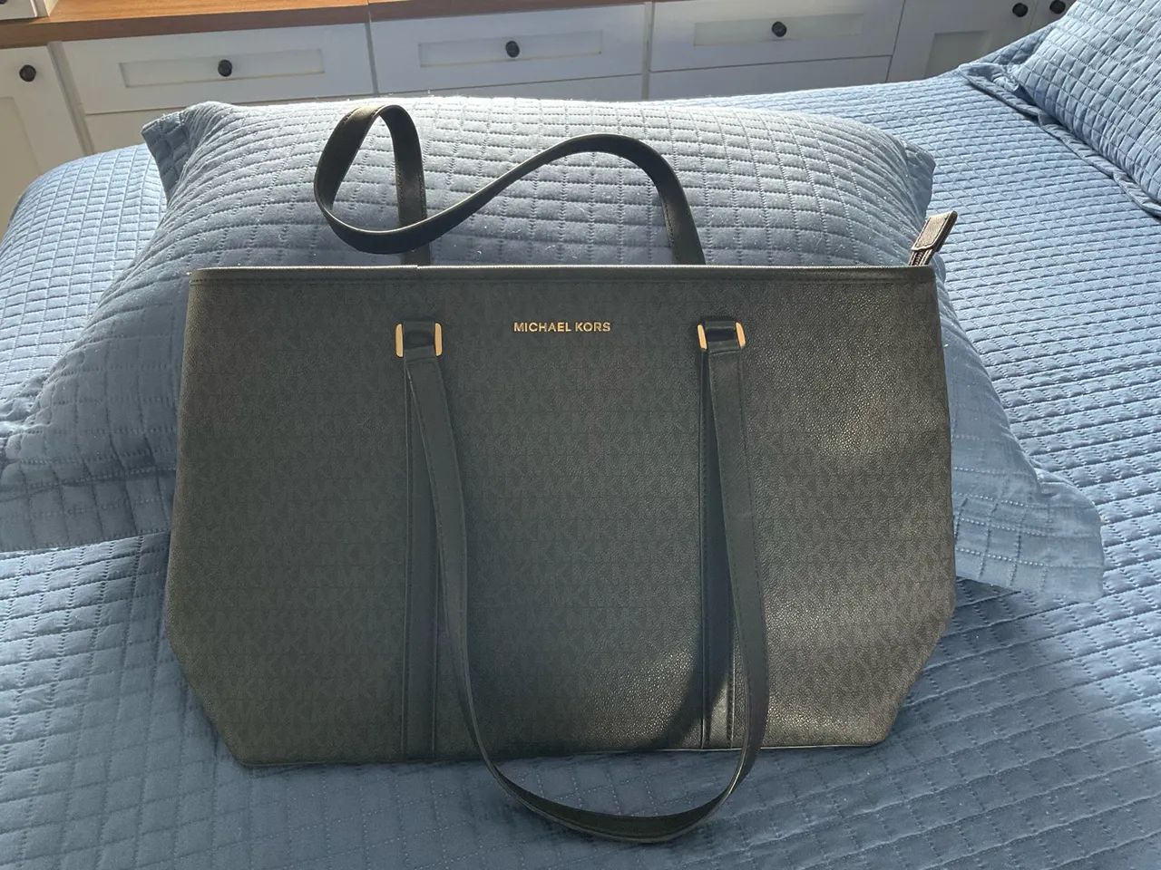 Bolsa MICHAEL KORS grande com ziper original  - Foto 2