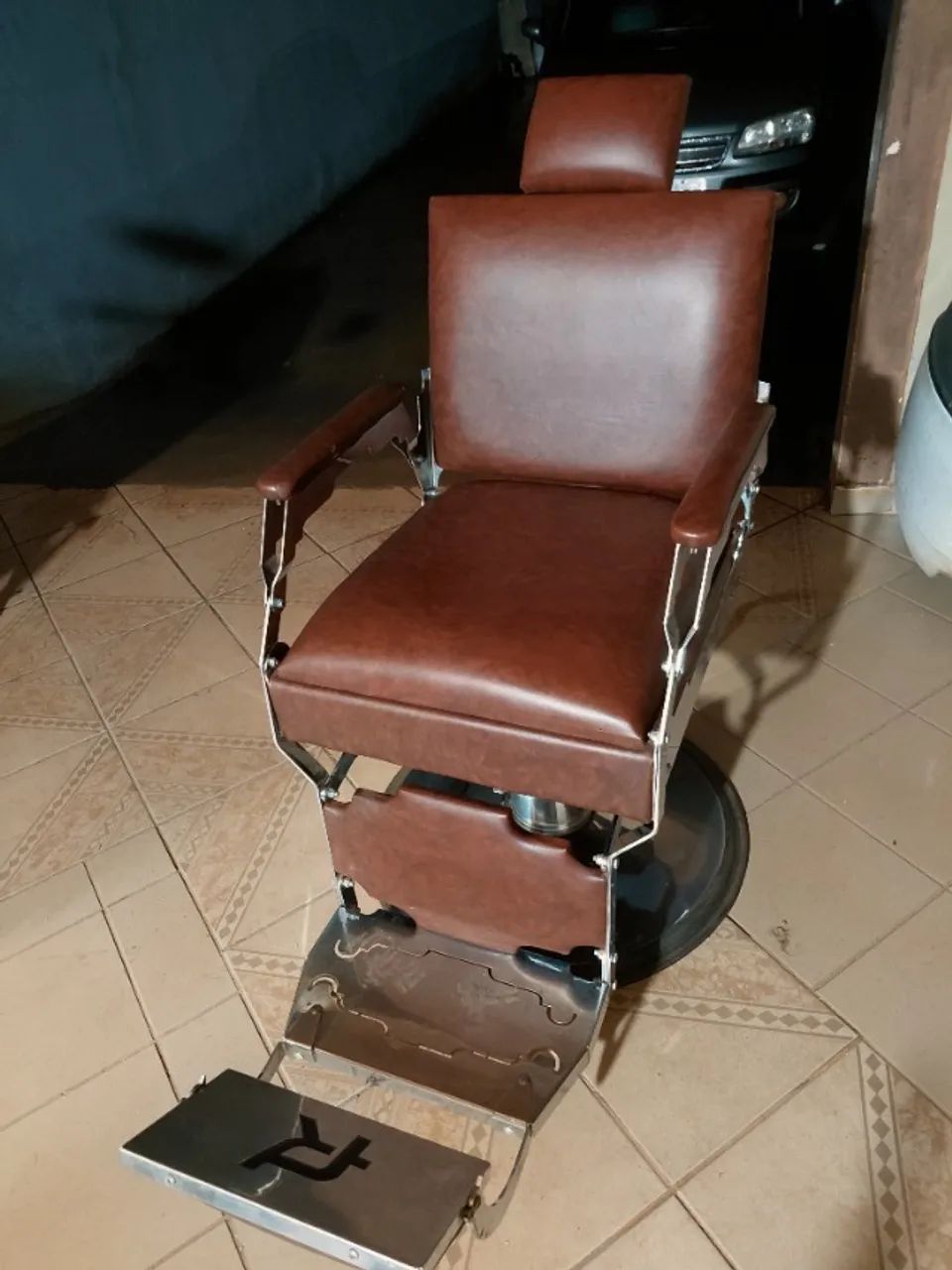 Cadeira de Barbeiro  - Foto 2