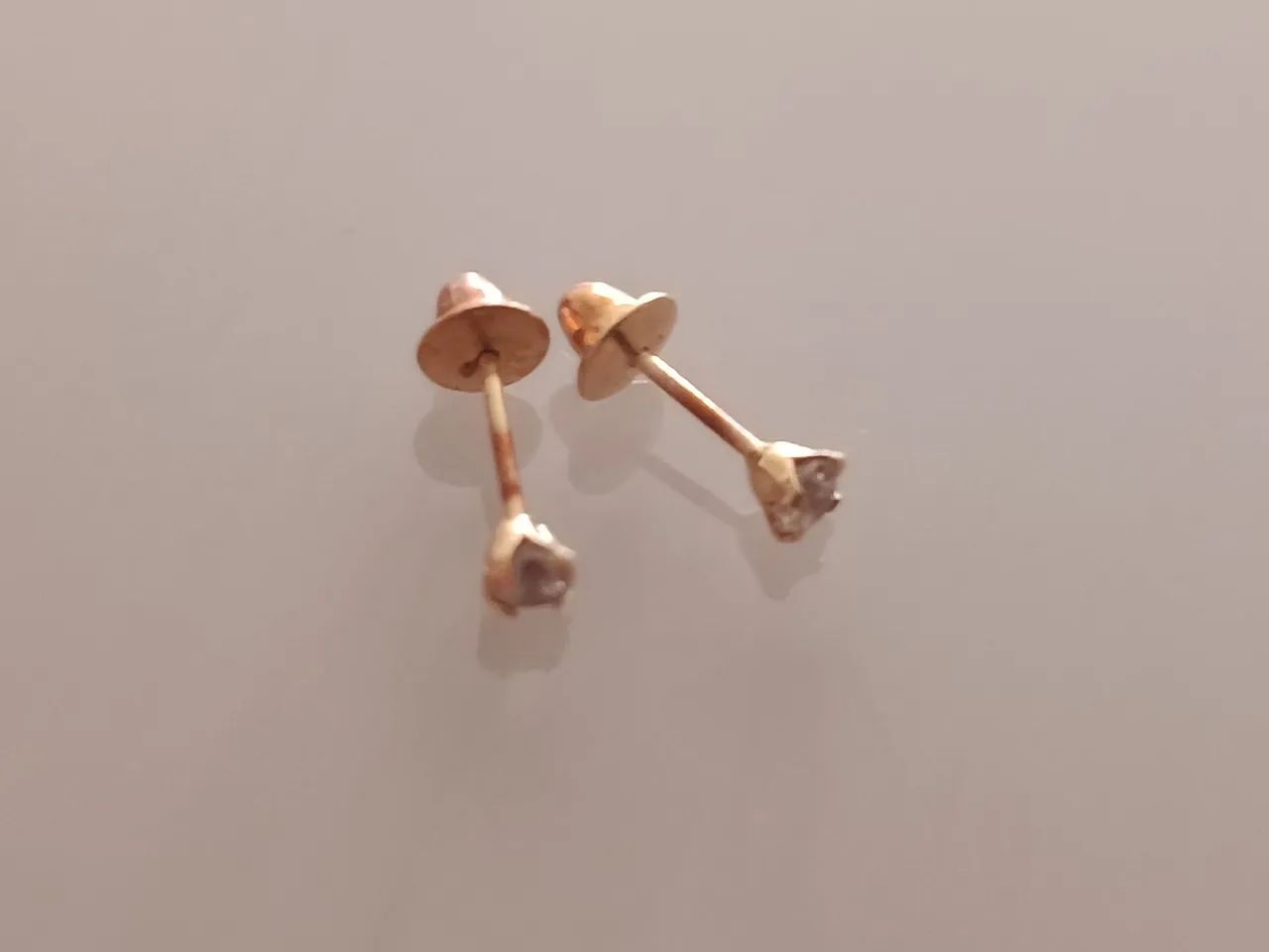 Brinco de ouro 18 k