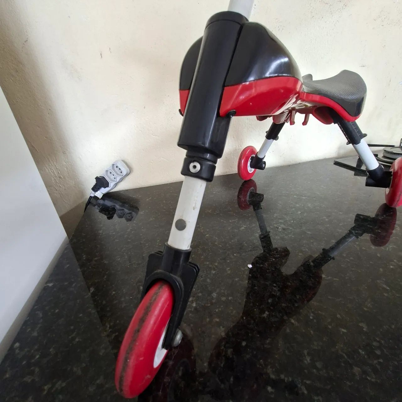 Vendo triciclo infantil 