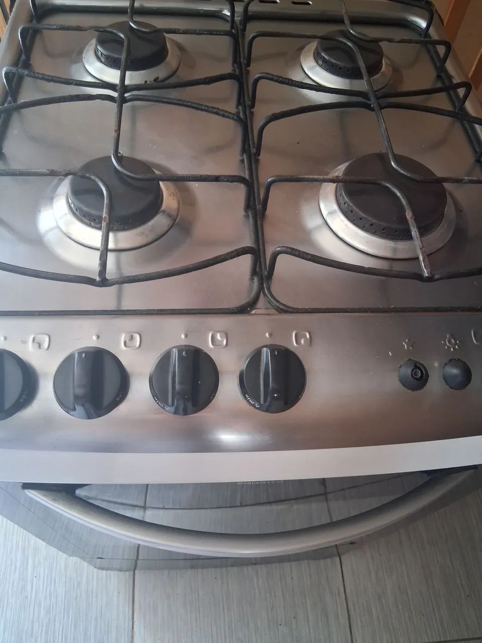 Fogão 4 boas Electrolux 