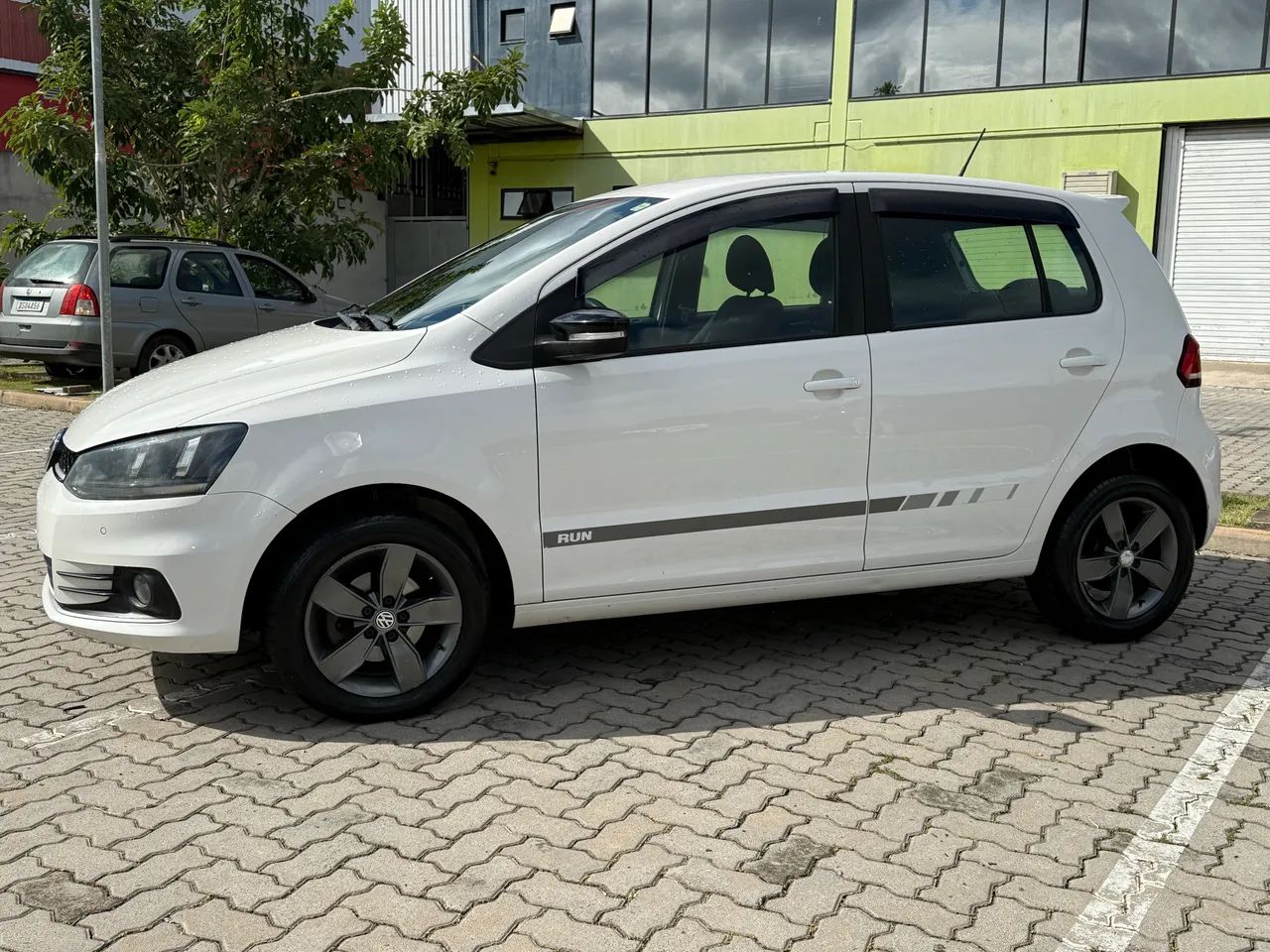 Volkswagen Fox RUN 1.6 Flex 8V 5P 2017 - Foto 4
