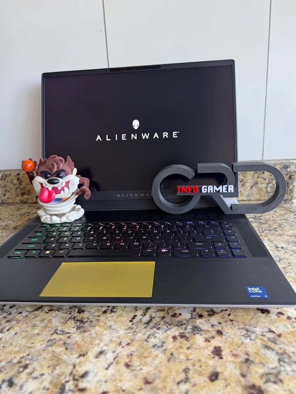 Alienware X16 R2 Ultra 9 + RTX 4090 - Troco