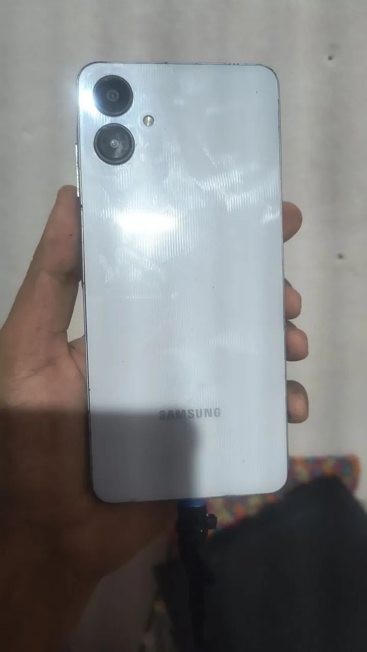 Samsung a06 - Foto 2
