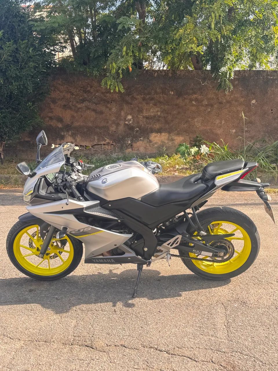 YZF R15 2024 - Foto 3