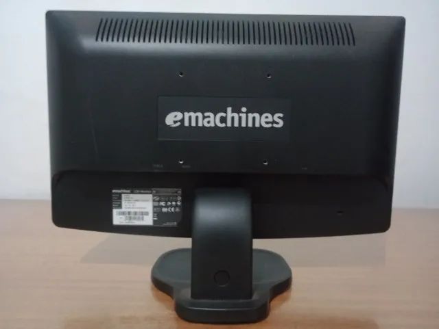 Vendo monitor 19 polegadas emachines - Foto 2