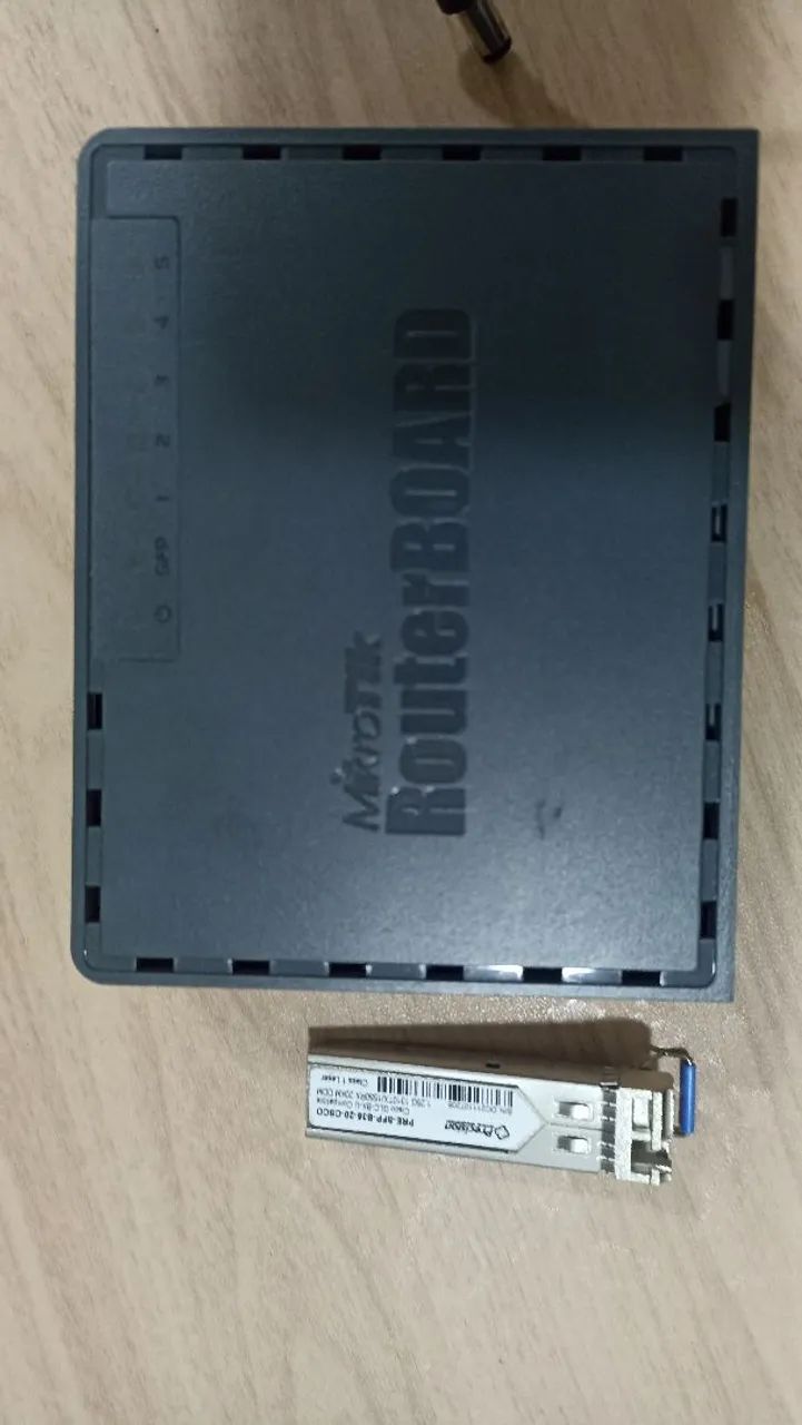 Mikrotik RB760iGS - Foto 2