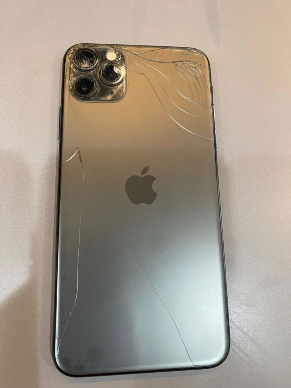 iPhone 11 pro max - Celulares e Smartphones - Méier, Rio de