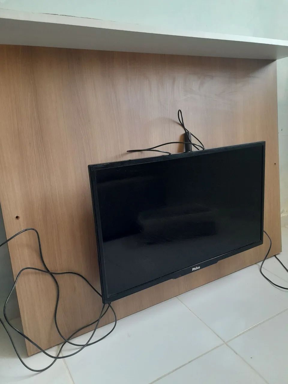 Painel + Tv 32 Philco com suporte jah encaixado. - Foto 2
