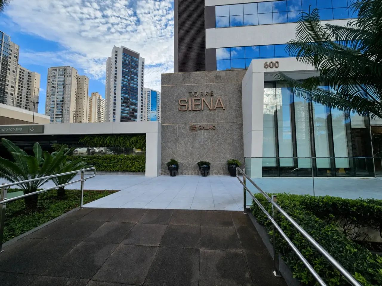Sala comercial para locação no Edifício Torre Siena, decorada e mobiliada, com 138,52 m² n - Foto 2