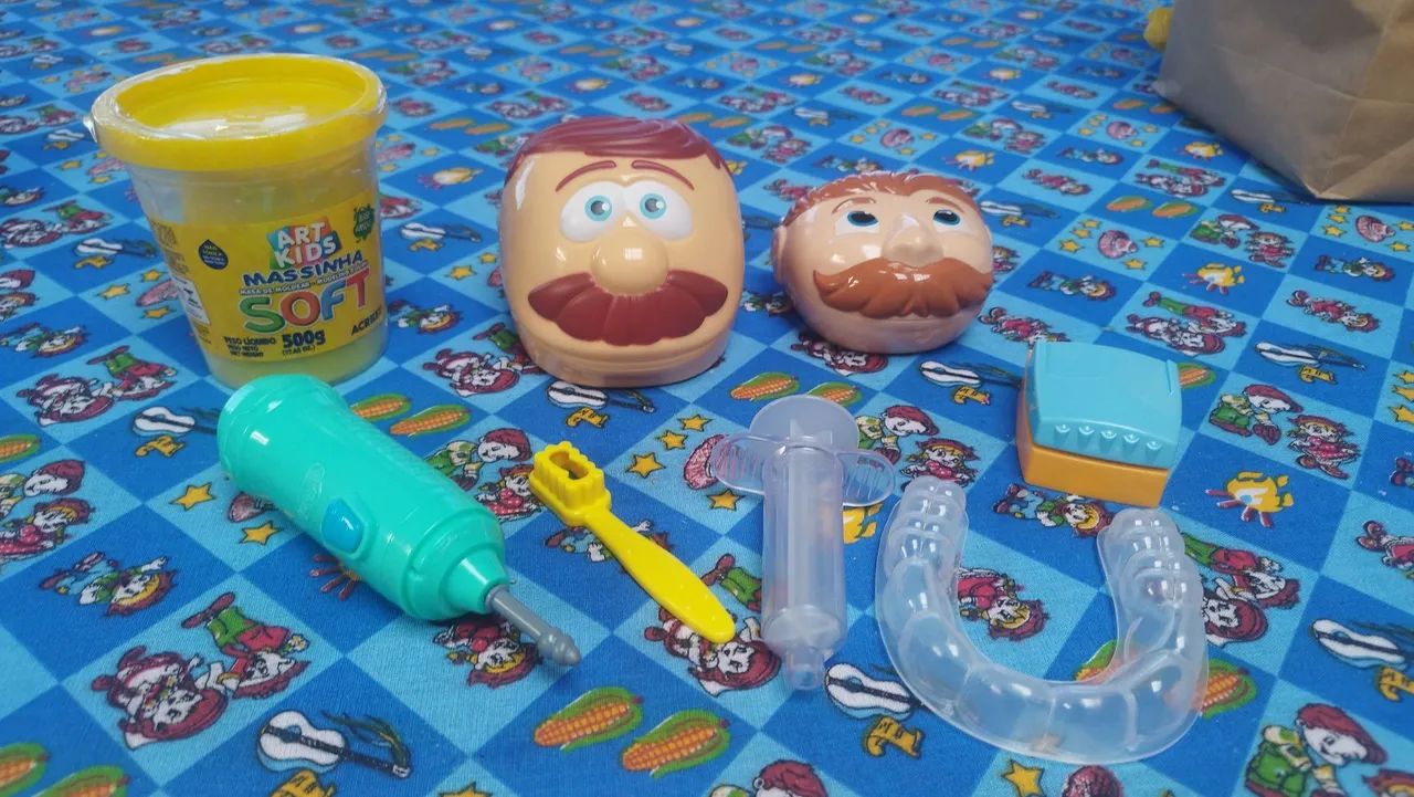 Kit de massinha dentista 