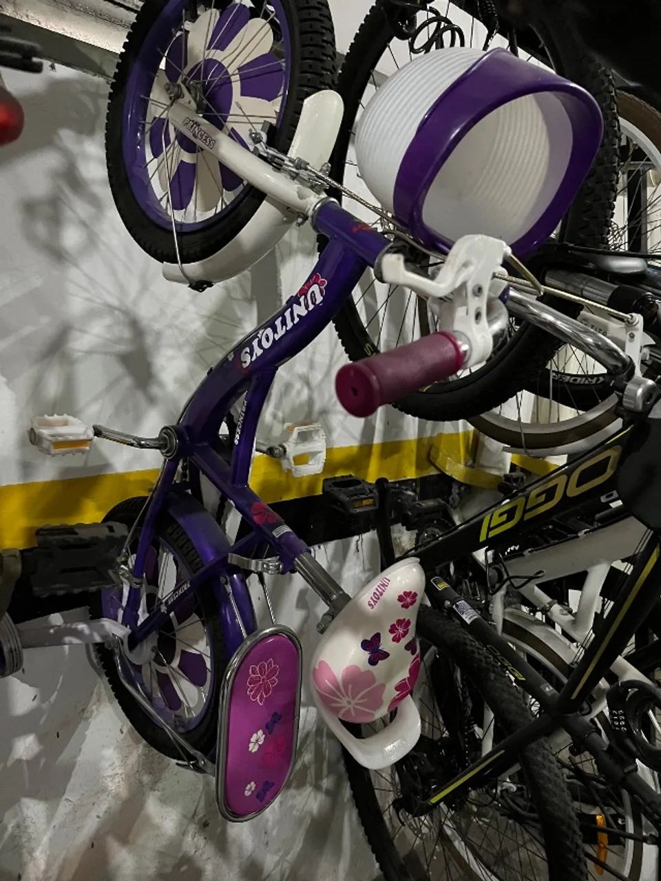 Bicicleta infantil semi nova