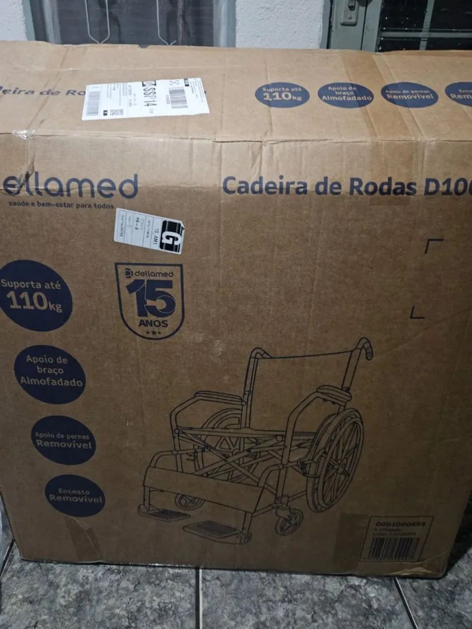 Cadeira de roda nova - Foto 2