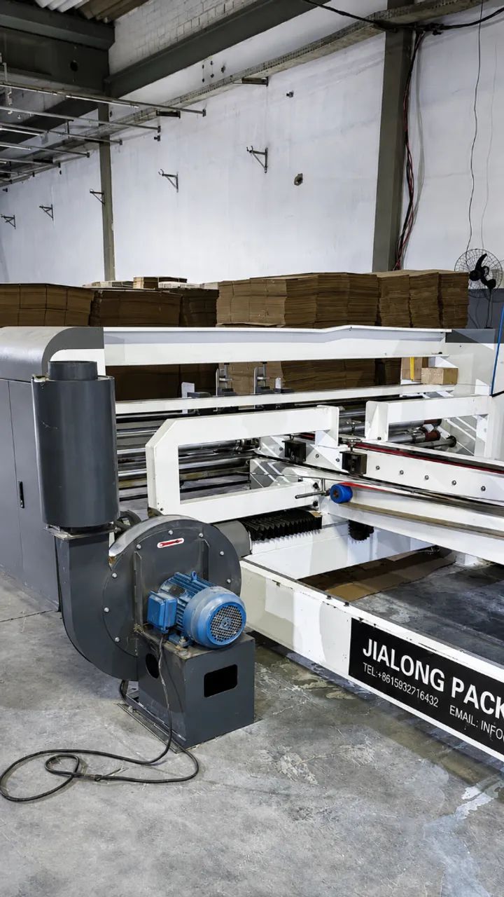 Coladeira Jialong Machinery 8 mil caixas hora - Foto 3