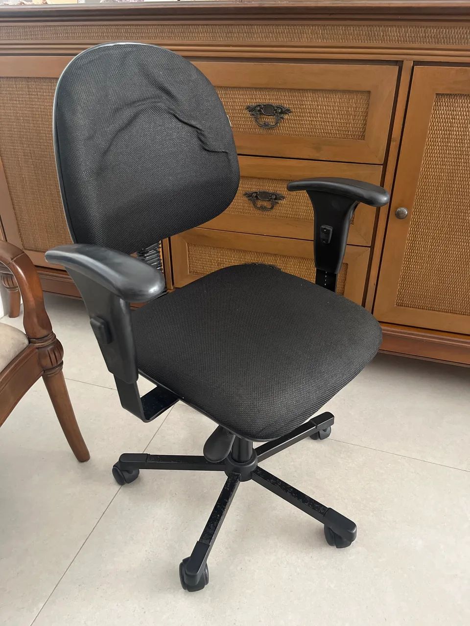 Cadeira de Escritório  - Foto 4