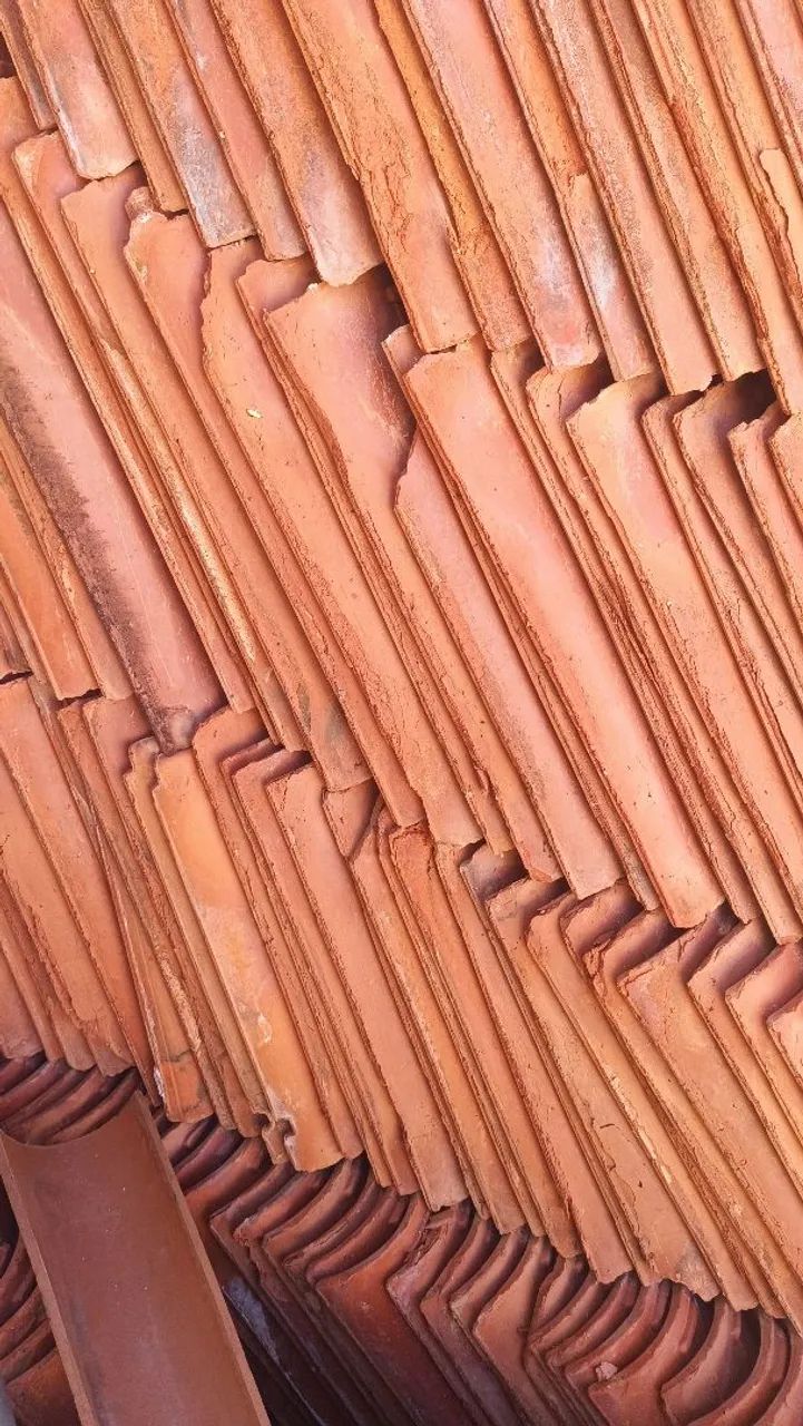 Vendo 600 telhas usadas. - Foto 2