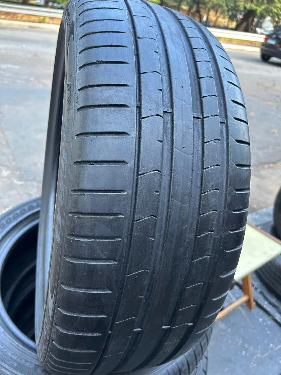 PNEU 225/40R19 PIRELLI RUN FLAT P-ZERO PZ4 93Y XL - Peças para