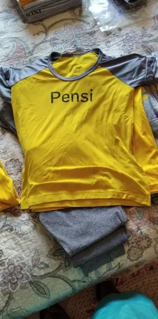 Uniforme Pensi - Foto 2