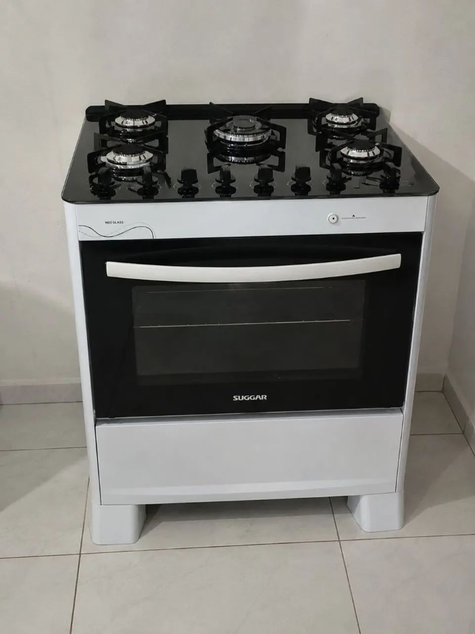 FOGÃO AUTOMÁTICO SEMI NOVO