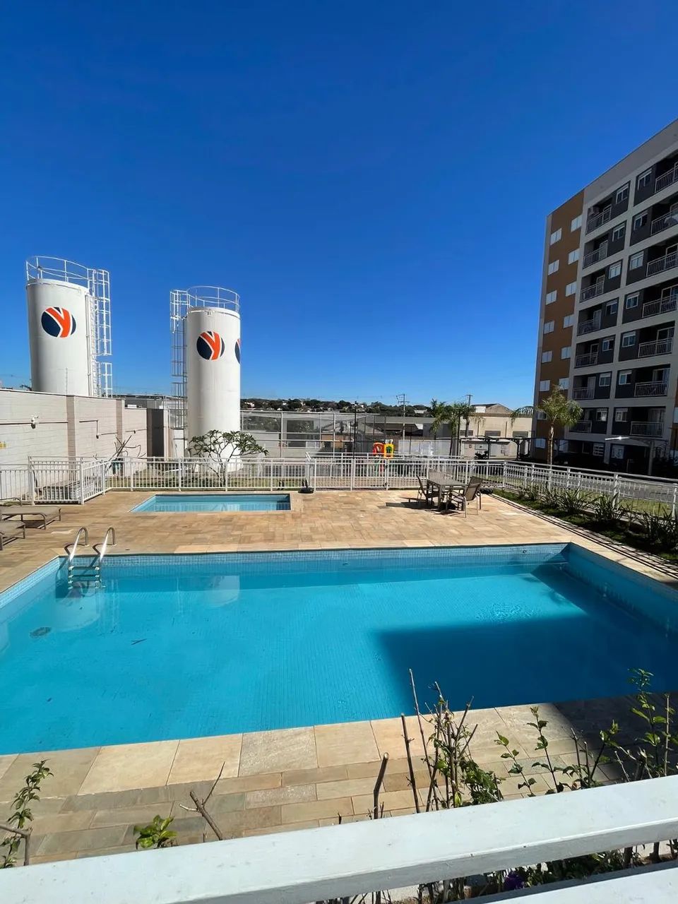 Apartamento para alugar em Maringá, Parque das Laranjeiras, com 2 quartos, com 45.33 m² - Foto 4