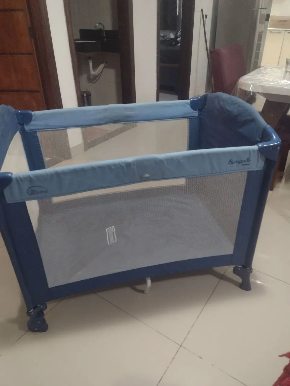 Vendo berço portátil pode ser usado como chiqueiro também  - Foto 2