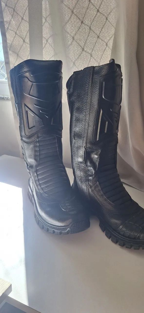 Bota cano longo, tam 40 preto - Foto 4