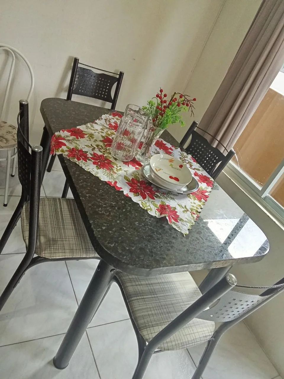 Vendo mesa mármore linda  - Foto 2