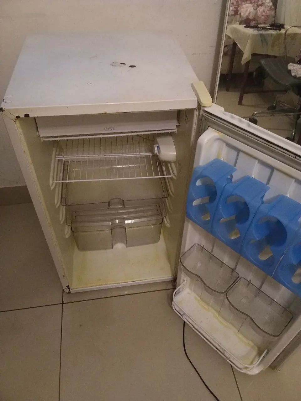 Frigobar 120 litros funciona perfeitamente consul - Foto 4