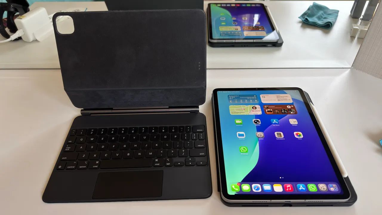 iPad Pro M1 Cellular + Magic Keyboard  - Foto 3