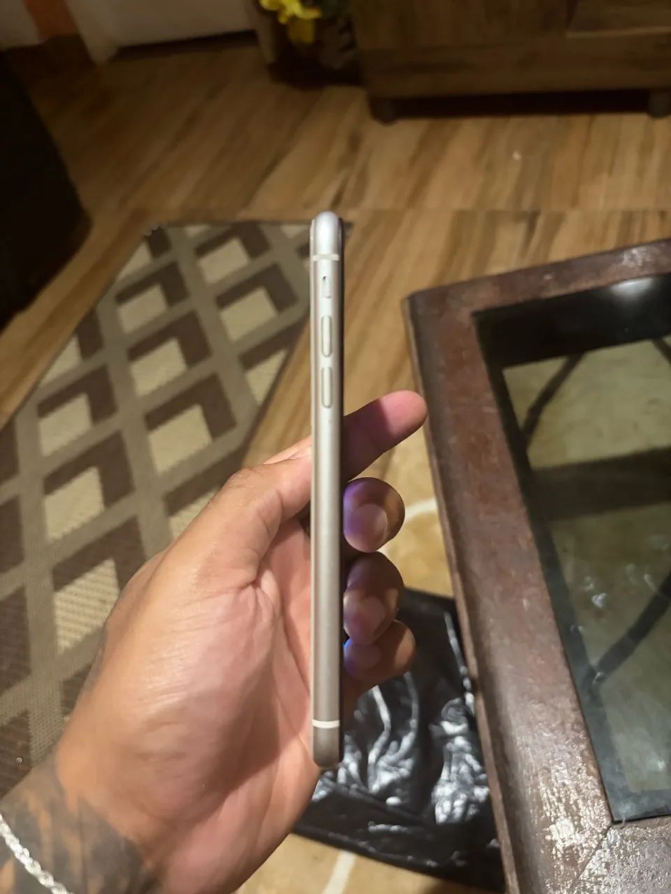 iPhone 11 84%  - Foto 2