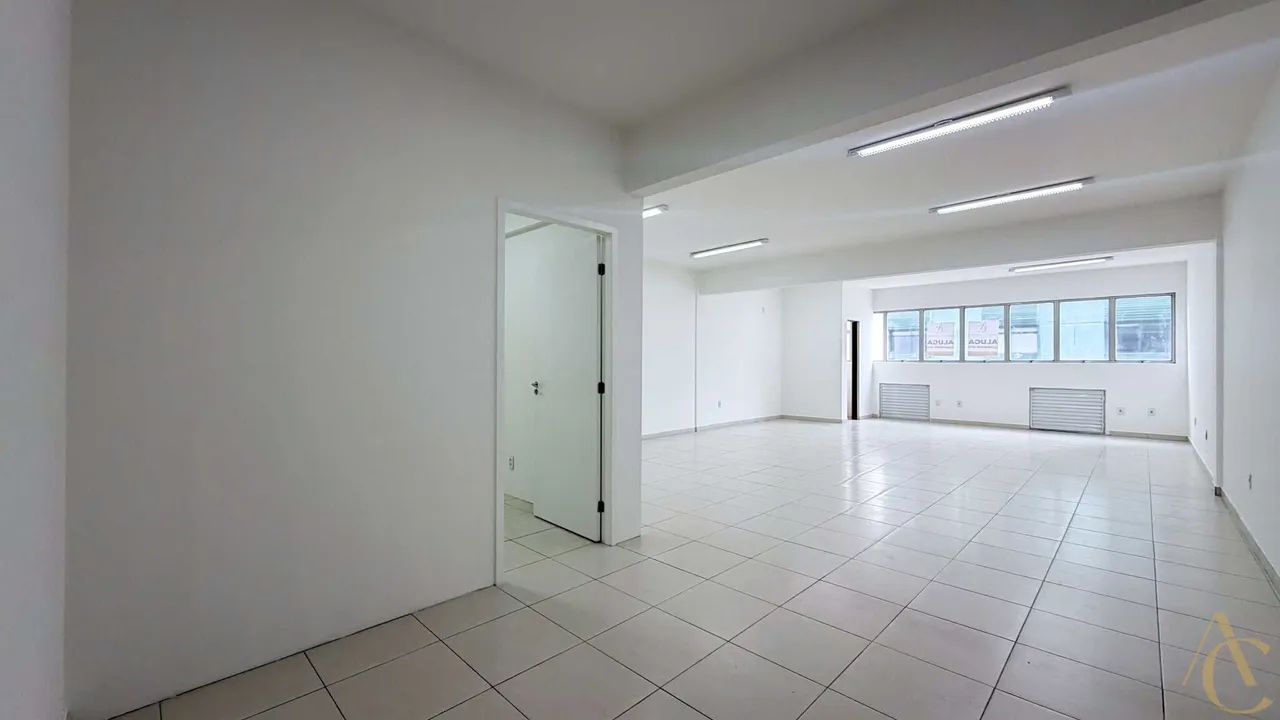 Sala para alugar - 77,12m² - Campinas | São José, SC. - Foto 4