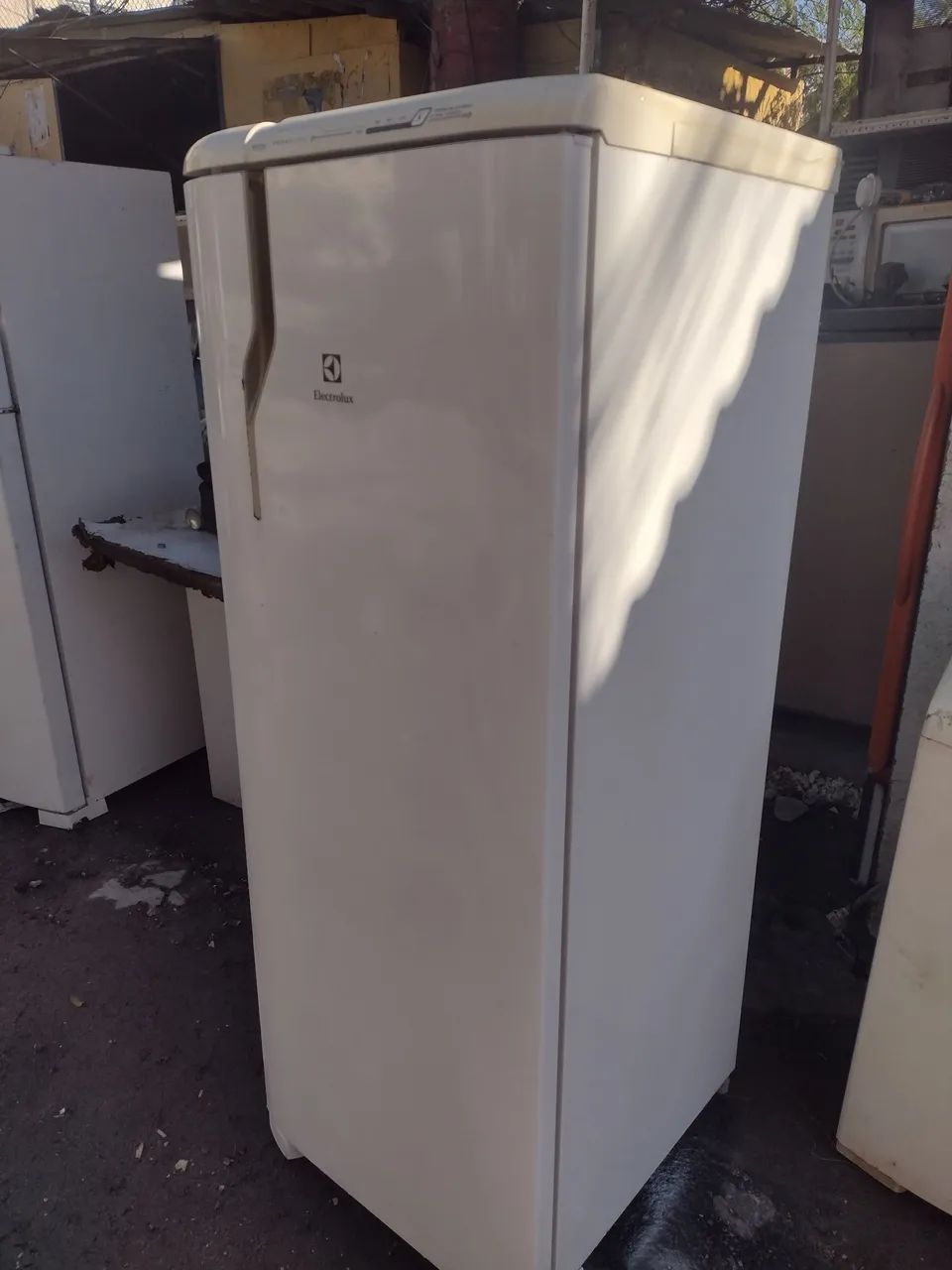 Geladeira Electrolux Frost Free gelando muito!!!! - Foto 2