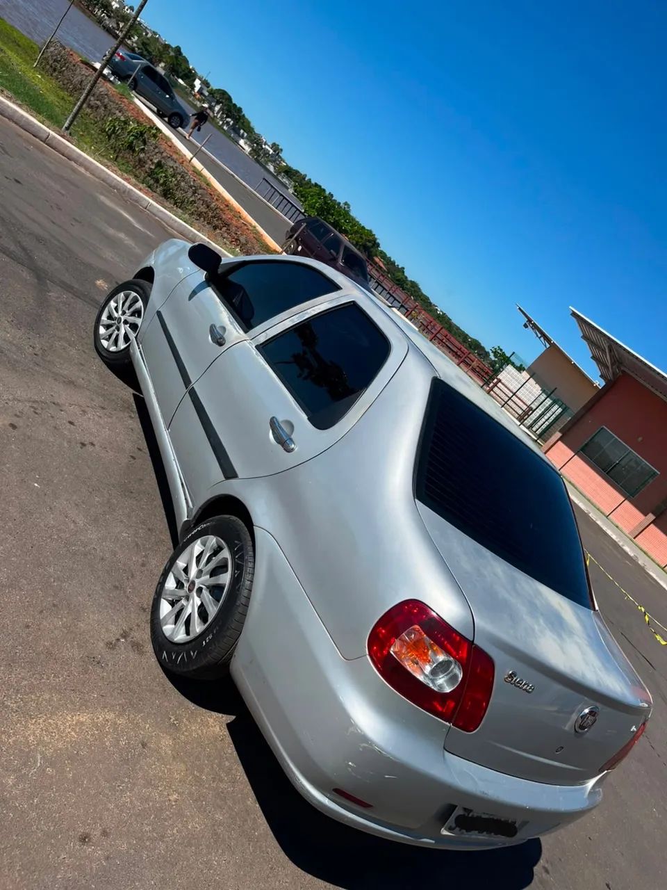 Fiat Siena 1.0/ EX 1.0 MPI Fire/ Fire Flex 8V 2010 - Foto 2