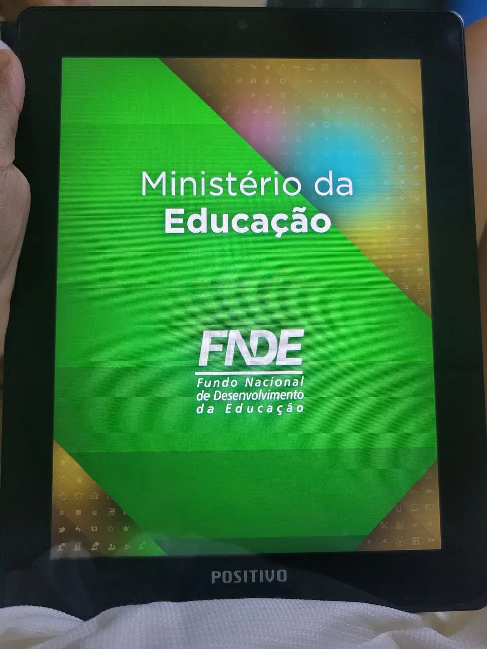 Tablet POSITIVO ministério da educação 