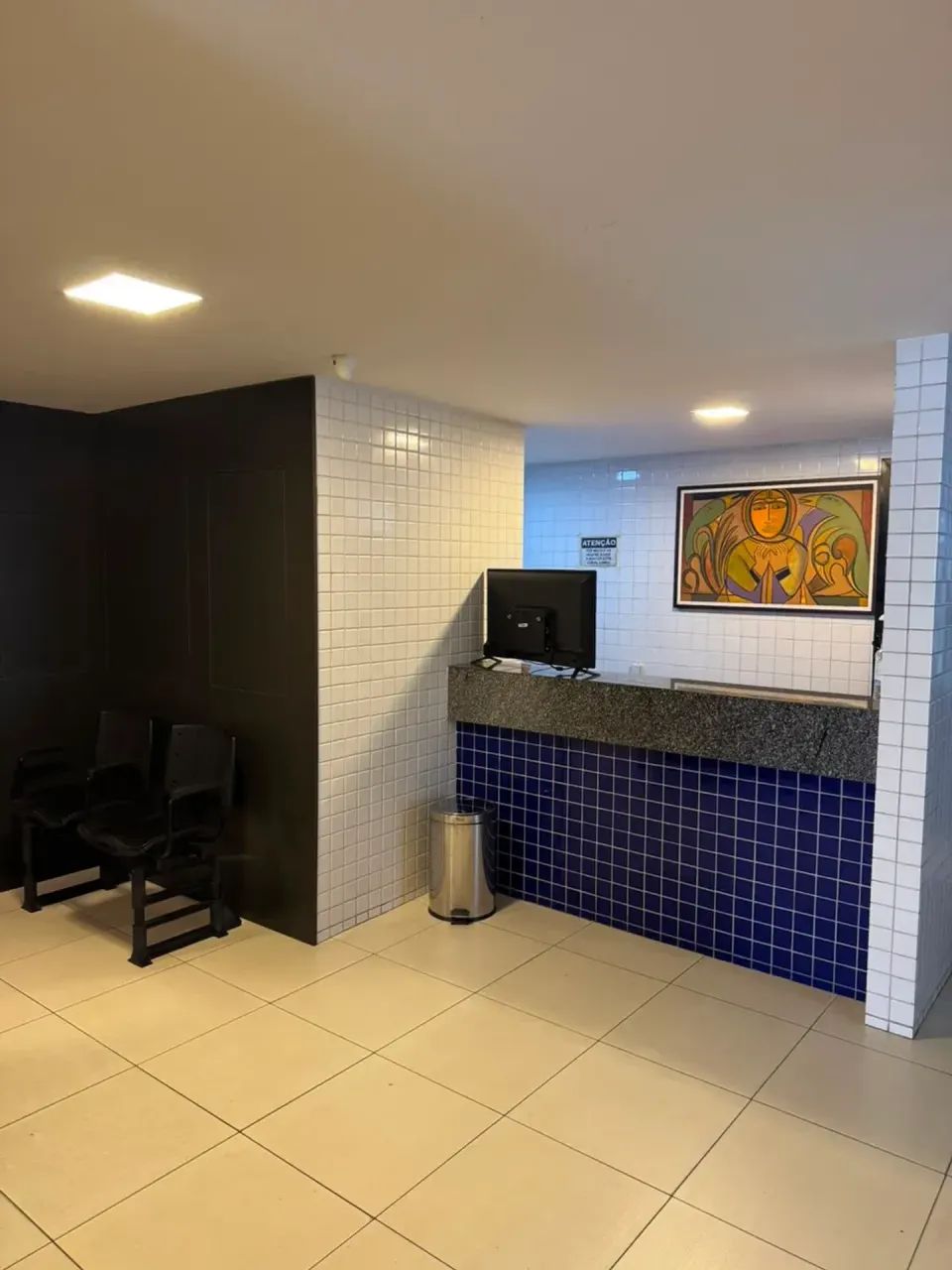 Alugo apartamento no Expedicionários com dois quartos, prédio com elevador. - Foto 2
