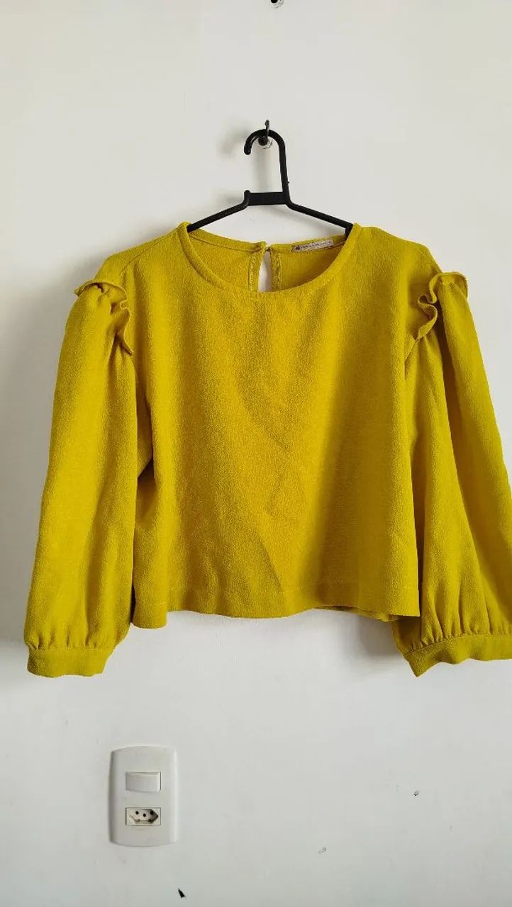Blusa amarelo mostarda