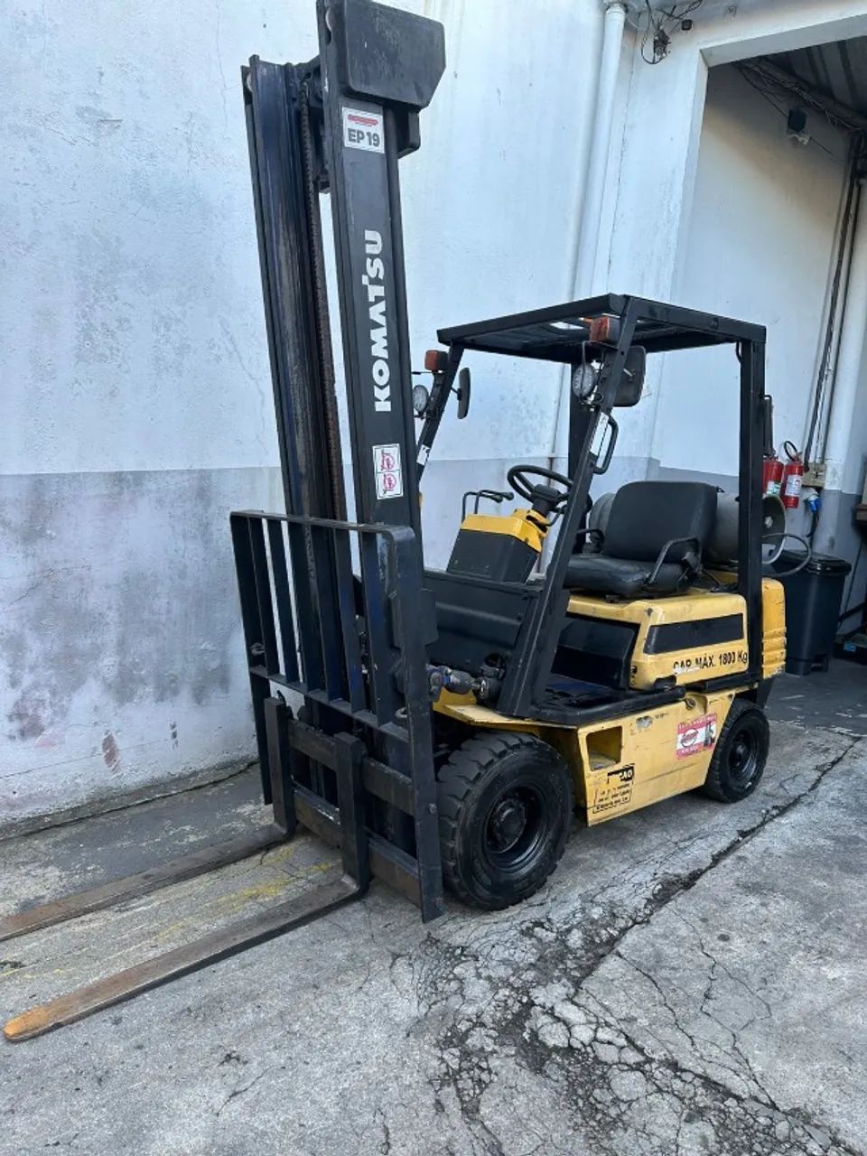 EMPILHADEIRA KOMATSU FG15 