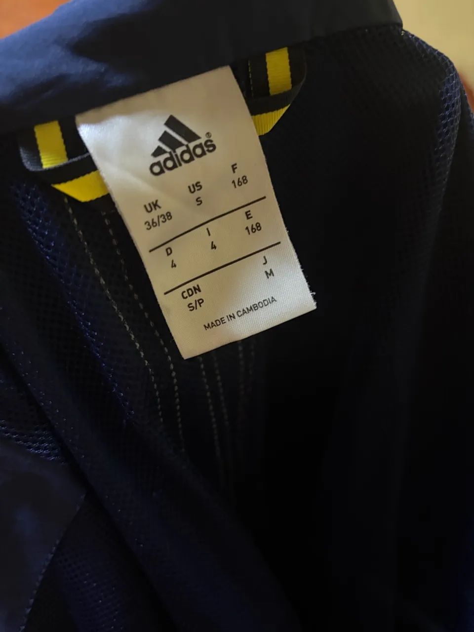 Conjunto Adidas TAM P  - Foto 4