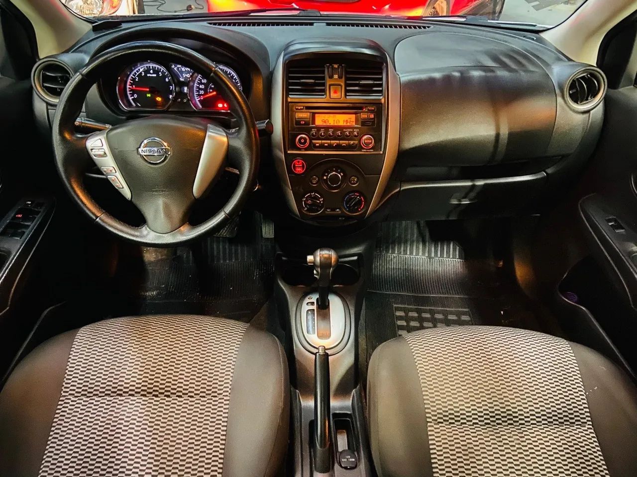 Nissan Versa SV 1.6 16V FlexStart 4p Aut., foto 11 de 20