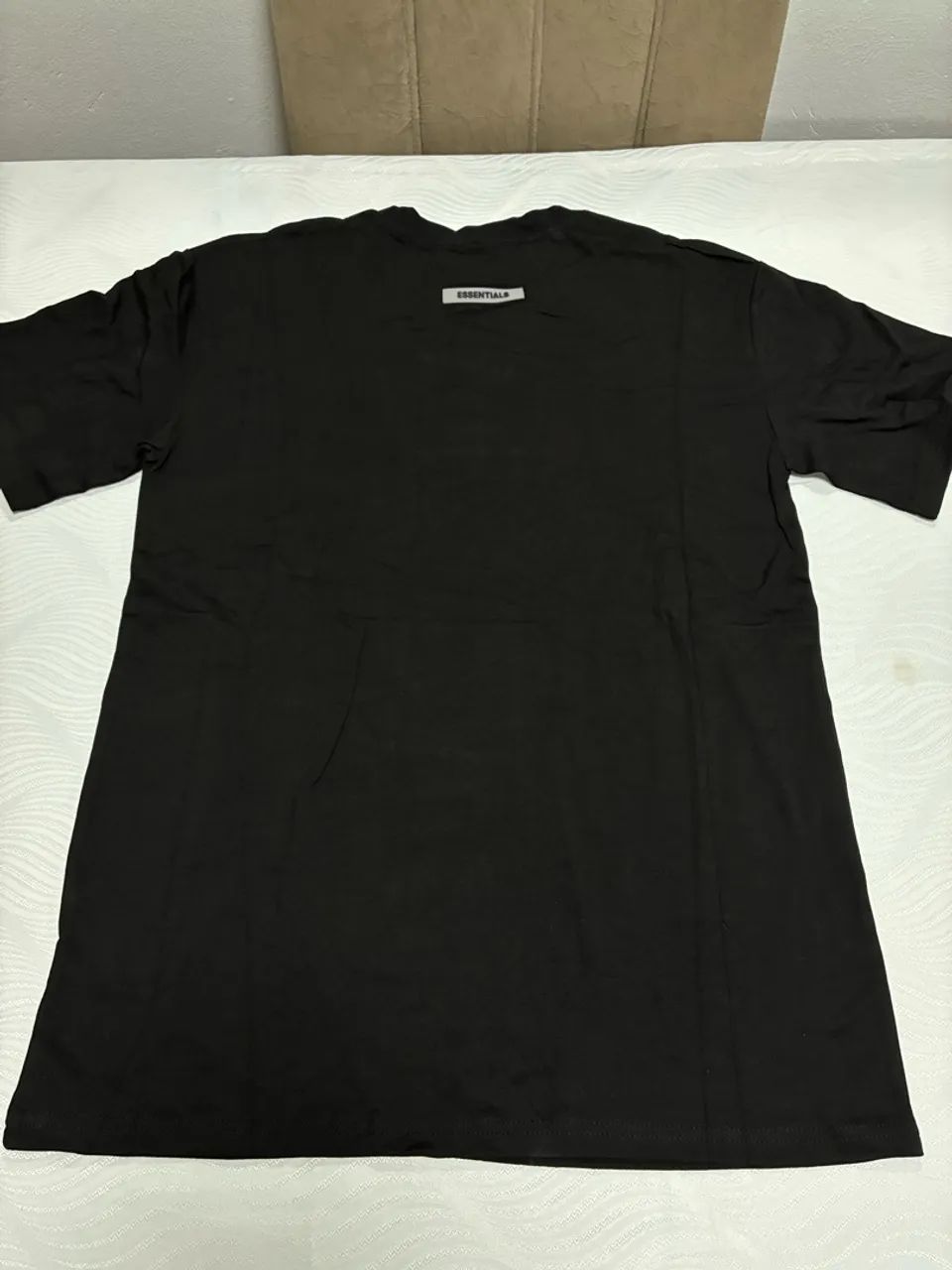 Camiseta Essentials nova tamanho M - Foto 3