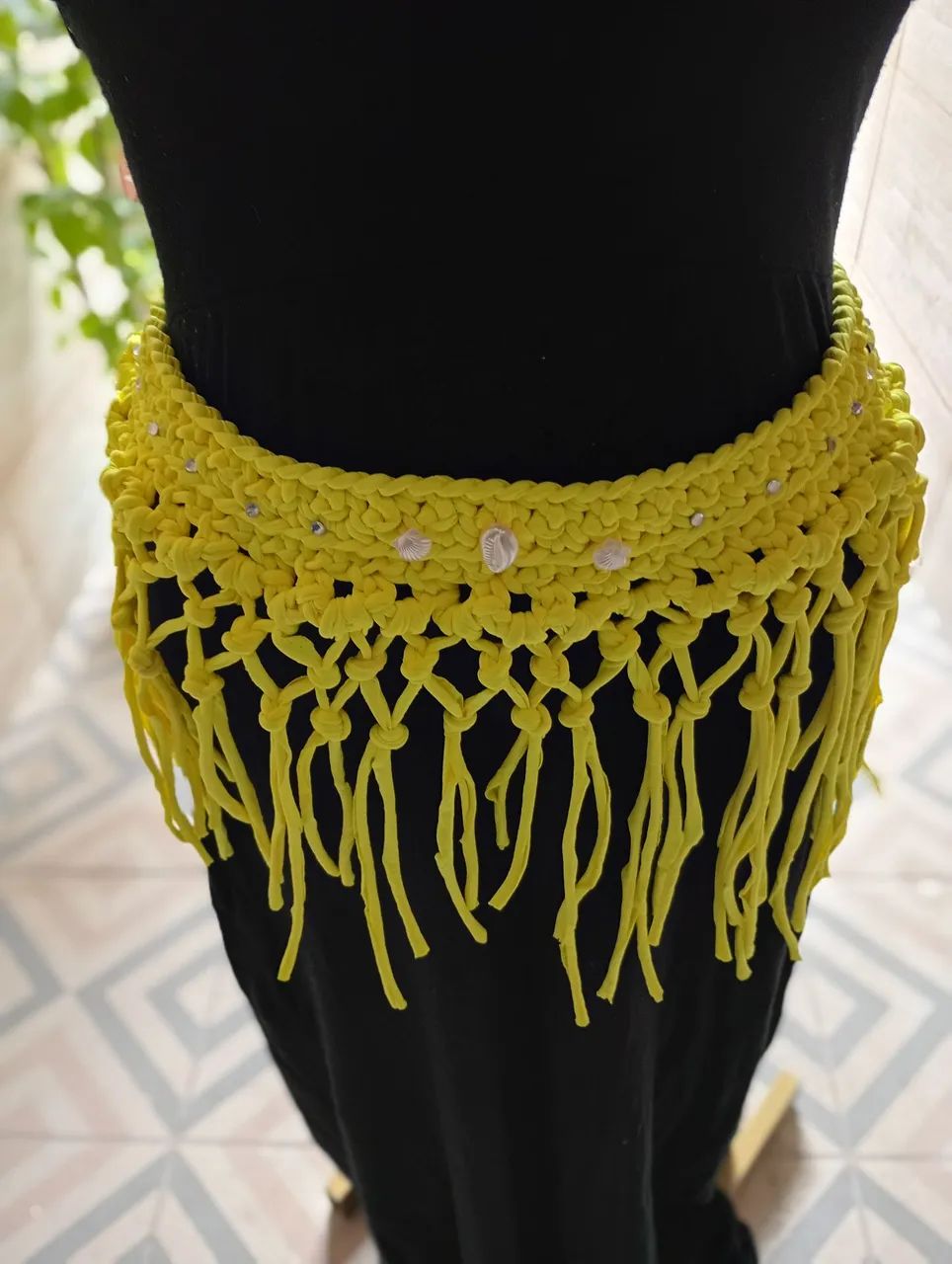 Cinto em Macrame 