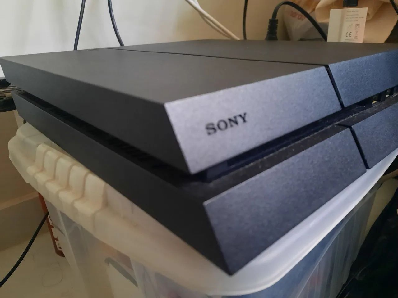 PS4 1tb com 1 controle