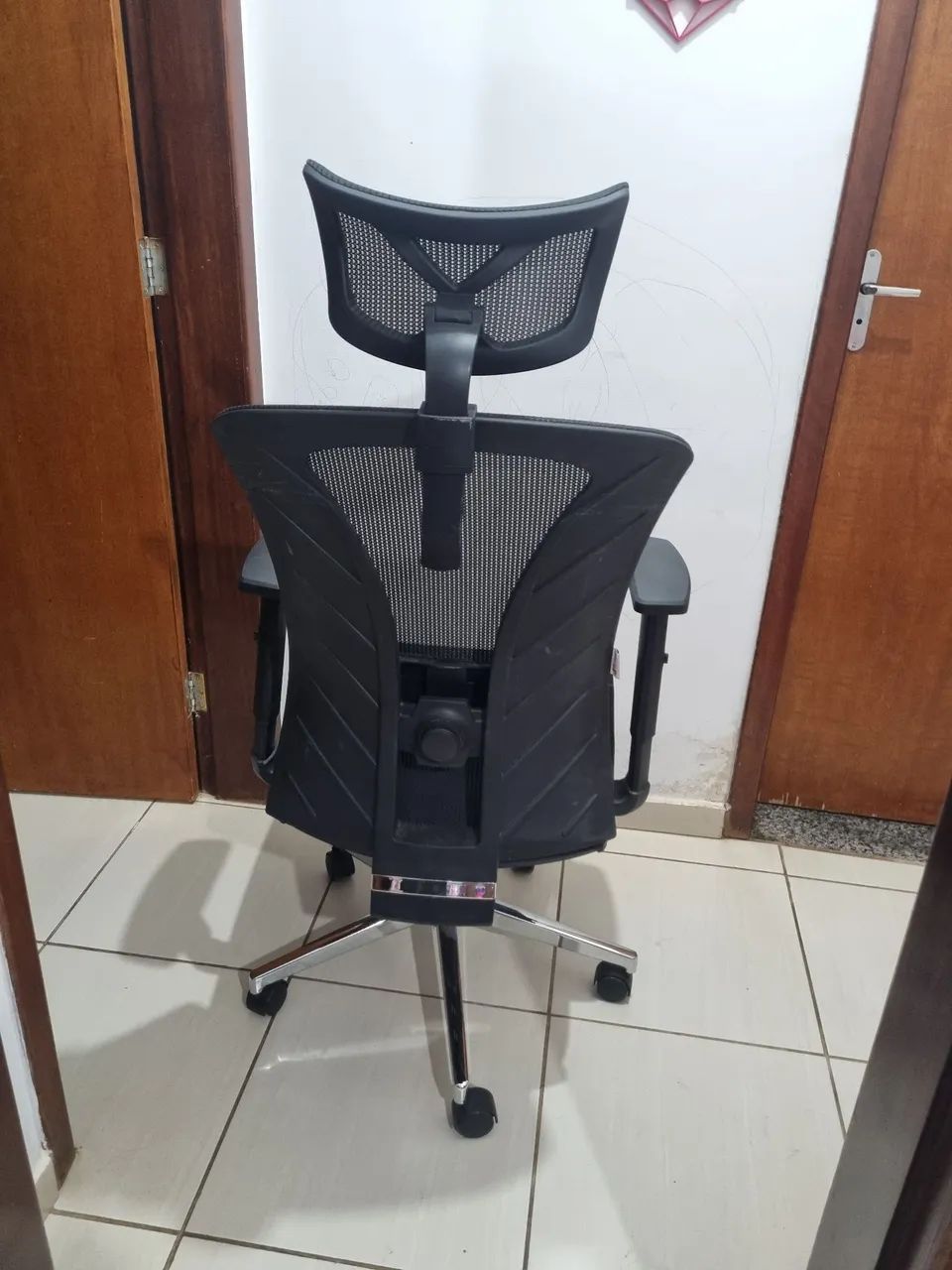 Cadeira para escritório oportunidade - Foto 4