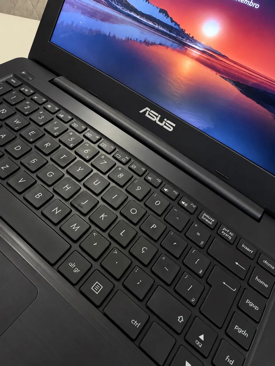 NOTEBOOK ASUS i5 IMPECÁVEL - Foto 2