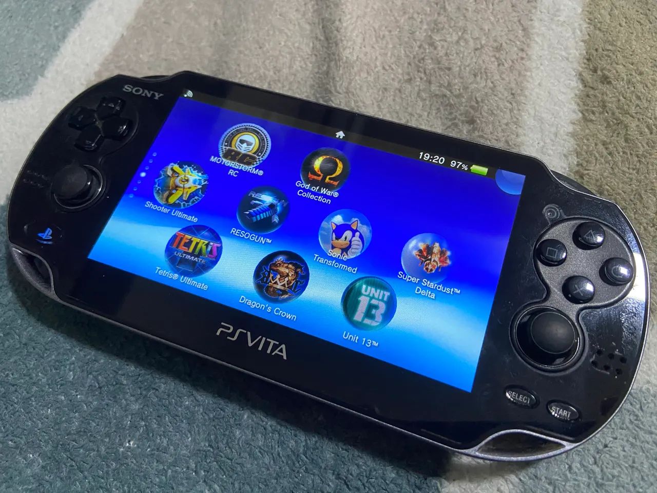 Psvita Oled com 64gb - Foto 2